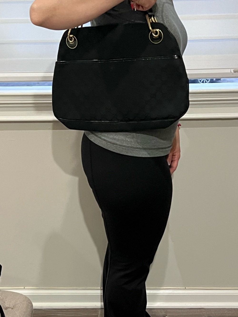 Gucci GG Shoulder Bag - Picture 13 of 14
